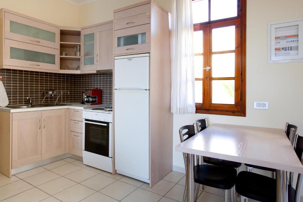 Giorgi'S Blue Apartments Kalathas Pokój zdjęcie